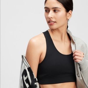 Gap Fit T-back Sports Bra